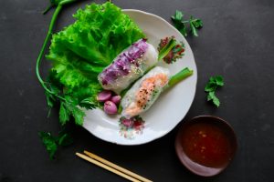 vege filled rice roll